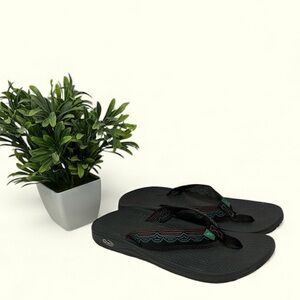 Mens Chaco flip flop sandals